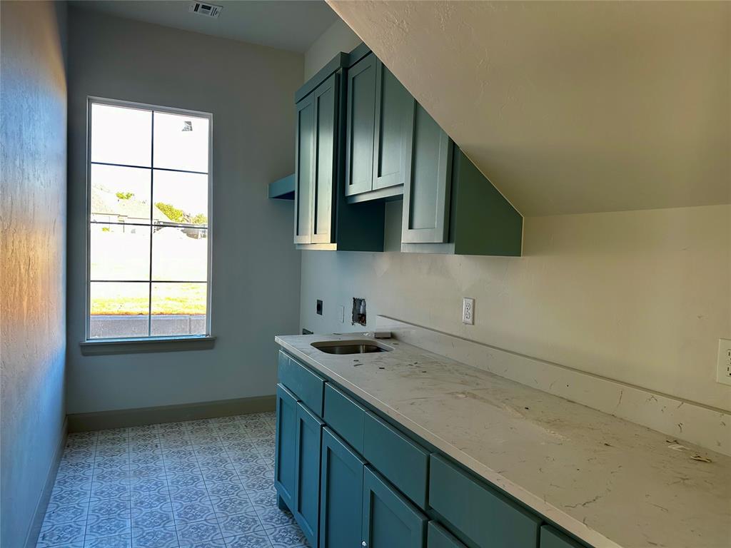 18436 Boardwalk Crossing Property Photo 14