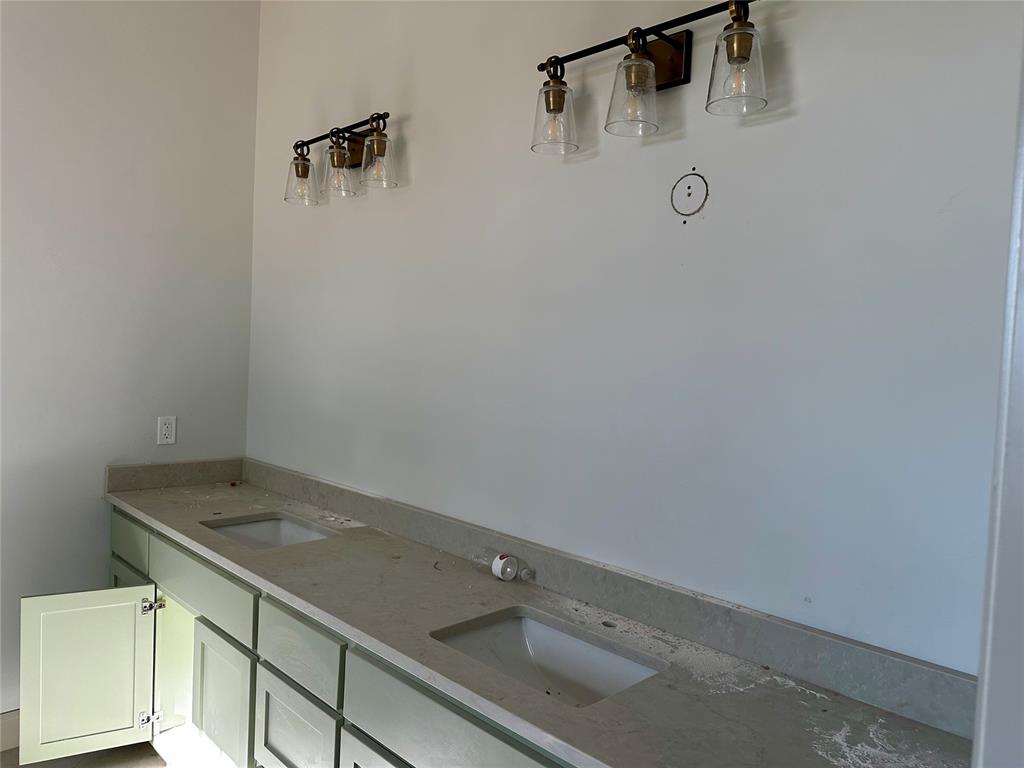 18436 Boardwalk Crossing Property Photo 21