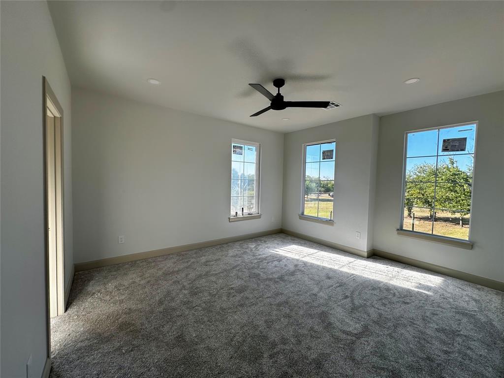 18436 Boardwalk Crossing Property Photo 27