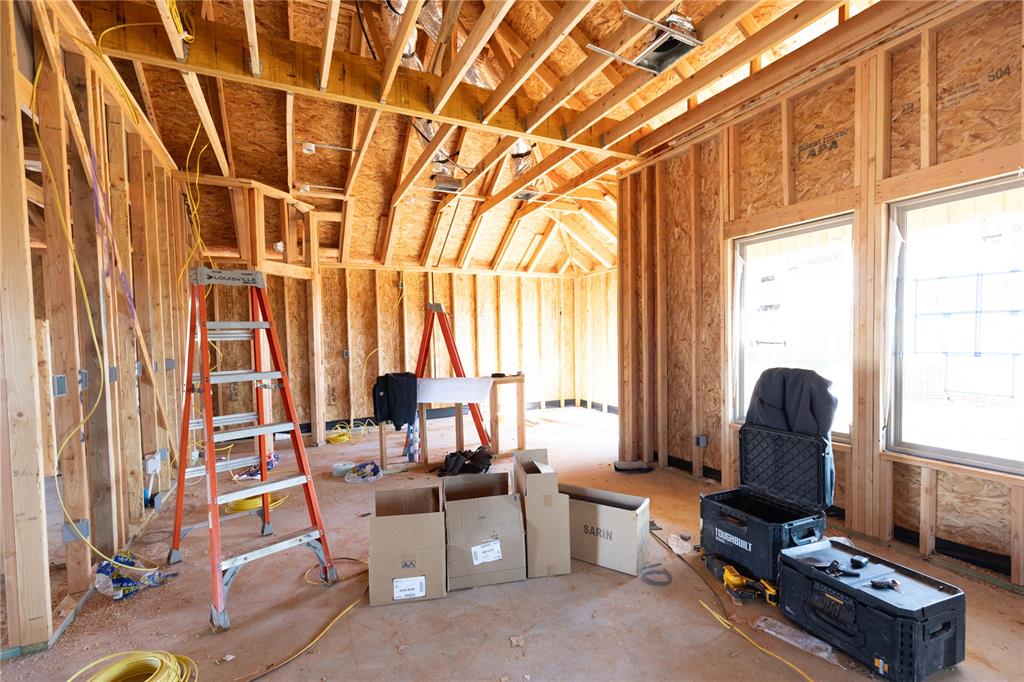 3208 Highline Drive Property Photo 1