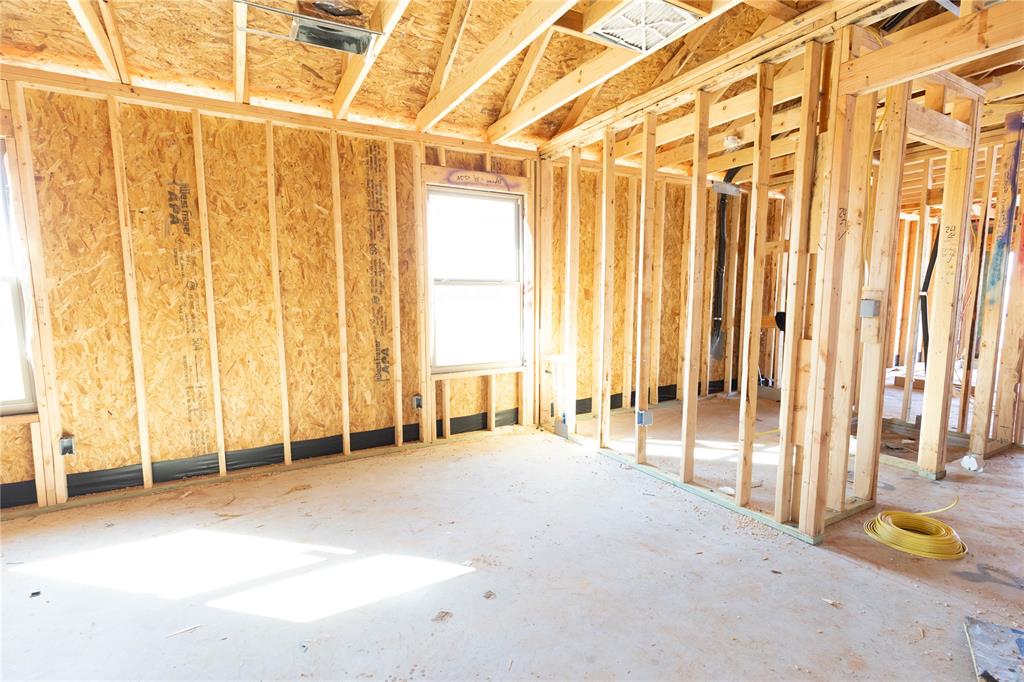 3208 Highline Drive Property Photo 2