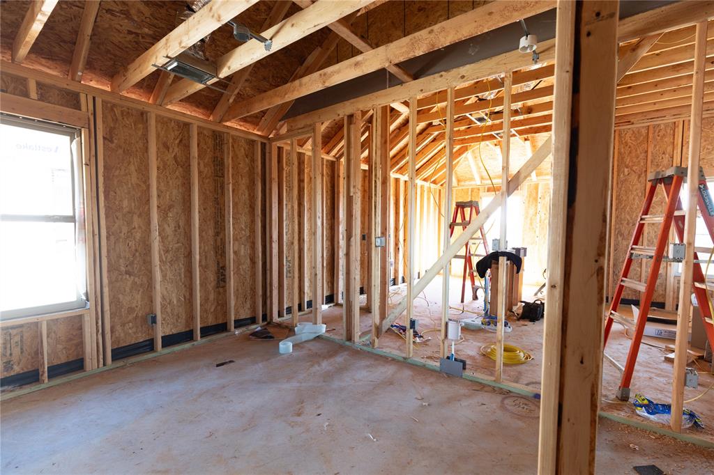 3208 Highline Drive Property Photo 4