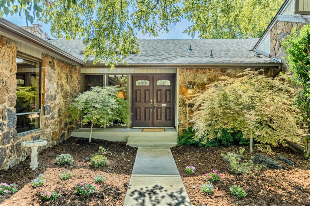 4108 Cherry Hill Lane Property Photo 4