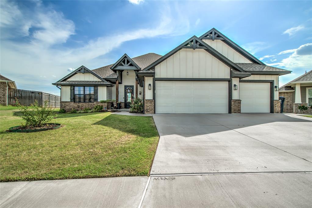 14825 Adelaide Lane Property Photo 1