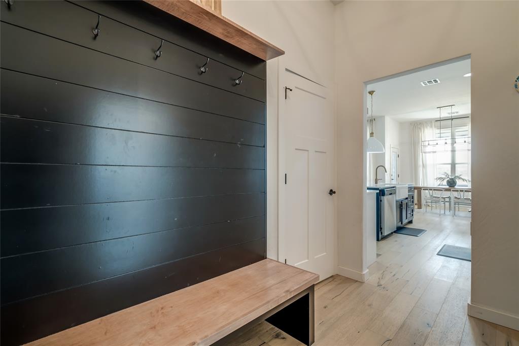 14825 Adelaide Lane Property Photo 25