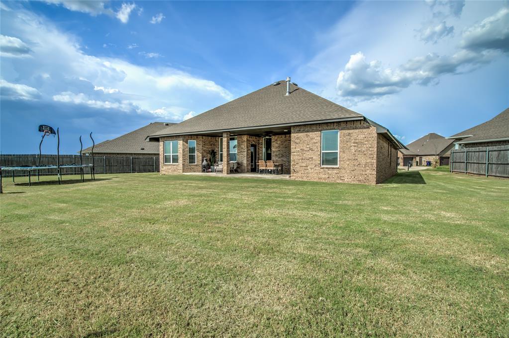 14825 Adelaide Lane Property Photo 29
