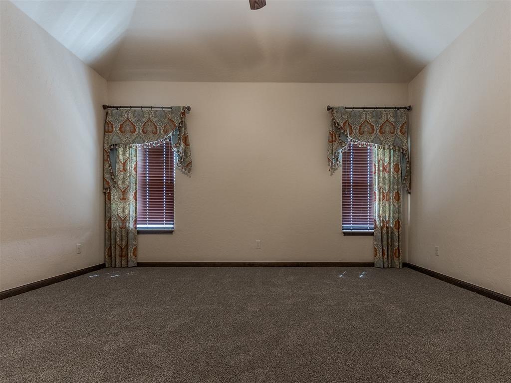 2812 Sw 95th Street Property Photo 12