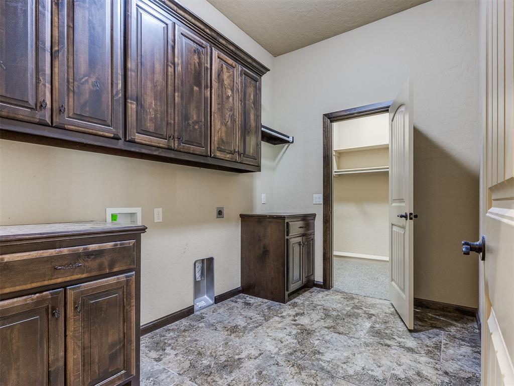2812 Sw 95th Street Property Photo 25