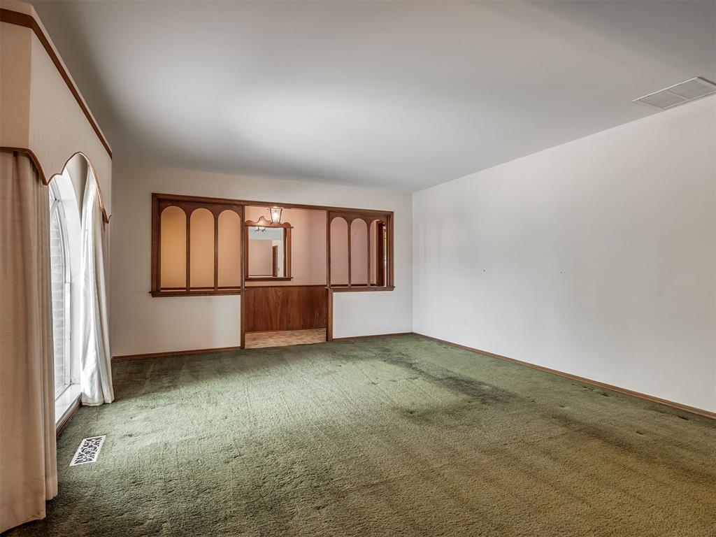 8900 Sheringham Drive Property Photo 14
