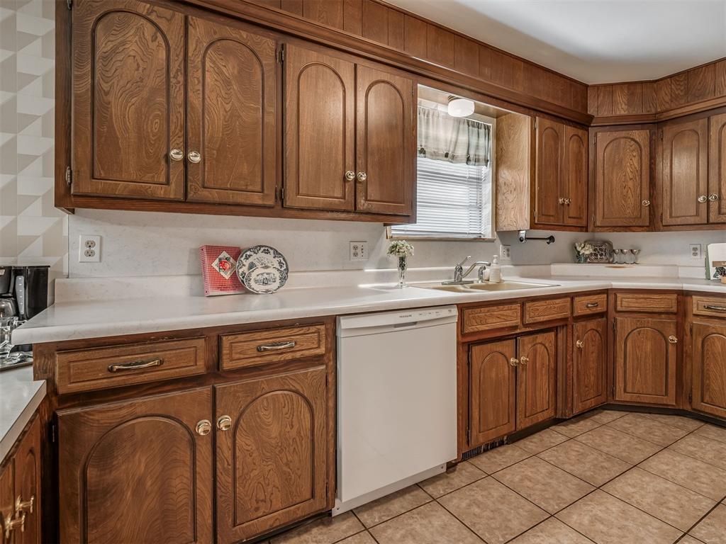 8900 Sheringham Drive Property Photo 23