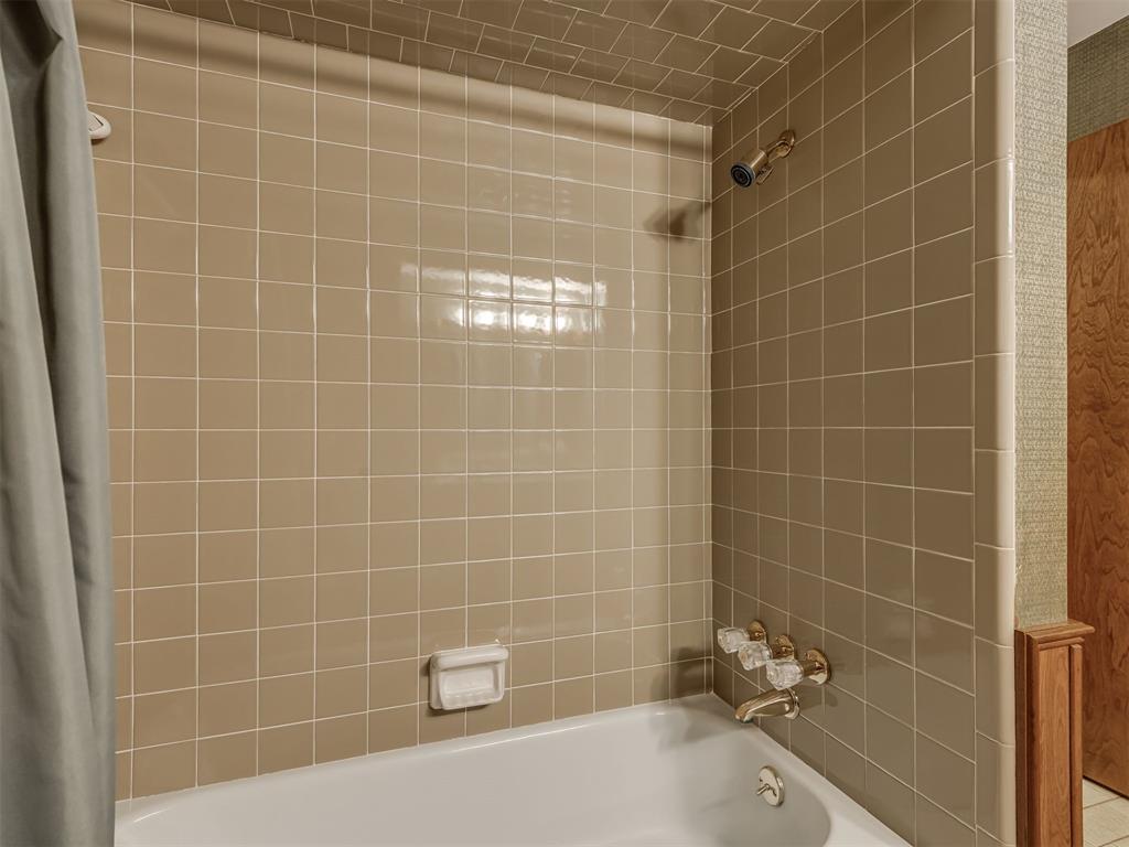 8900 Sheringham Drive Property Photo 40