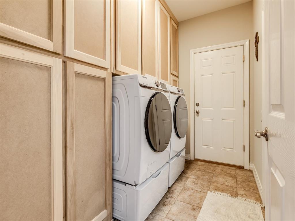 2485 Avalon Drive Property Photo 24