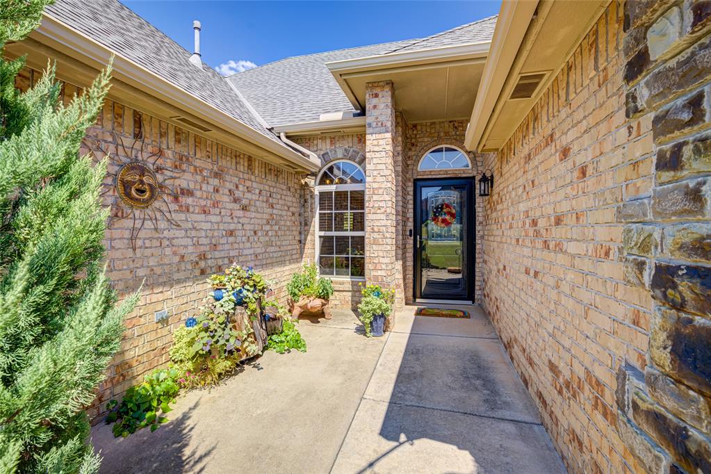 3693 Stonebrook Drive Property Photo 3