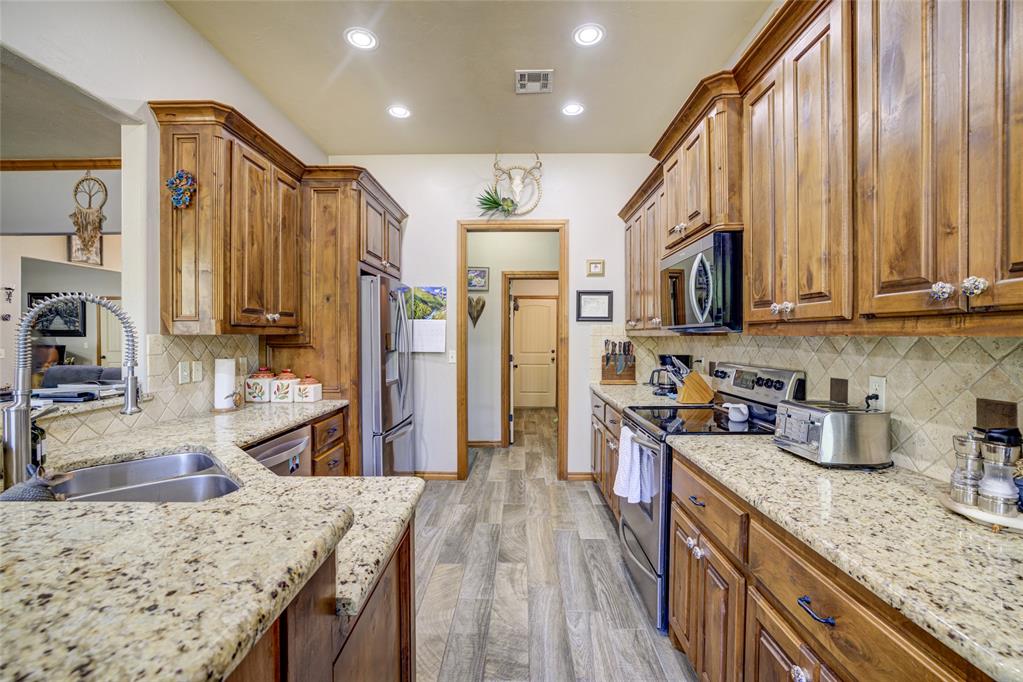 3693 Stonebrook Drive Property Photo 12