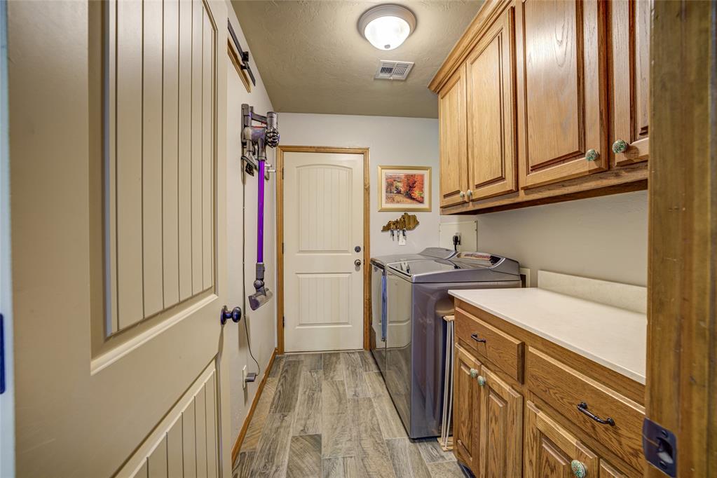 3693 Stonebrook Drive Property Photo 28
