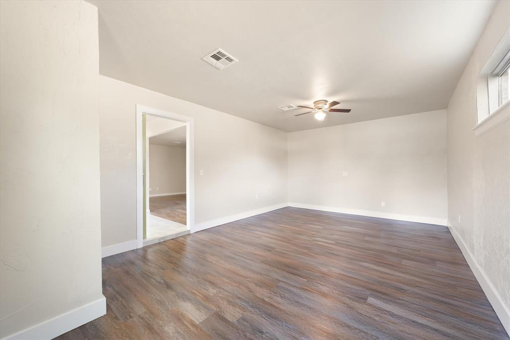 1223 E Vilas Avenue Property Photo 36