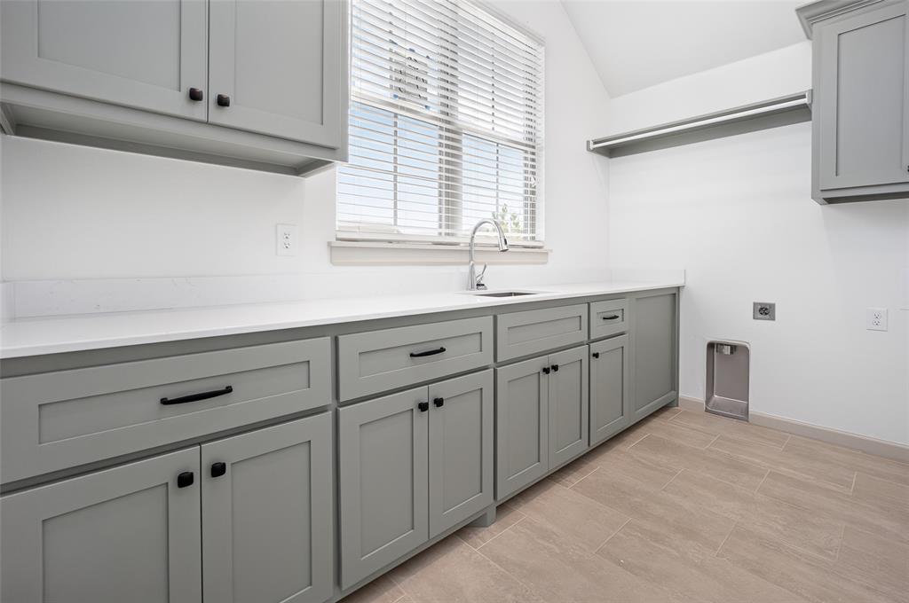 1248254 Property Photo 9