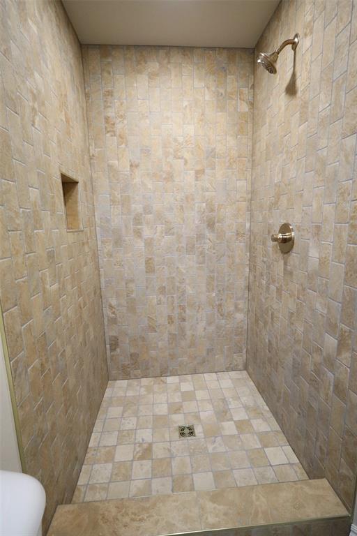 14375 County Road 1573 Road Property Photo 36