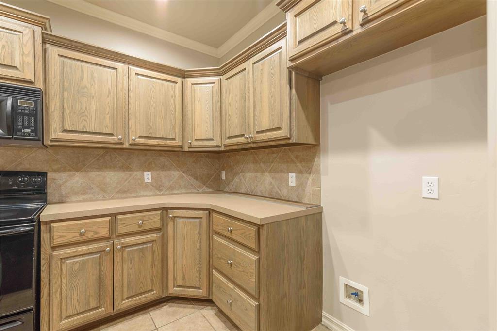 520 Sw 123rd Place Property Photo 6