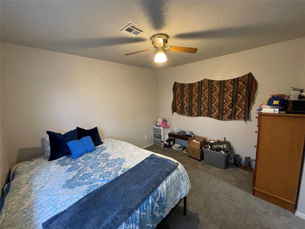 520 Adams Street Property Photo 33