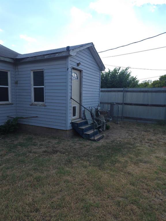 215 E Spruce Avenue Property Photo 18