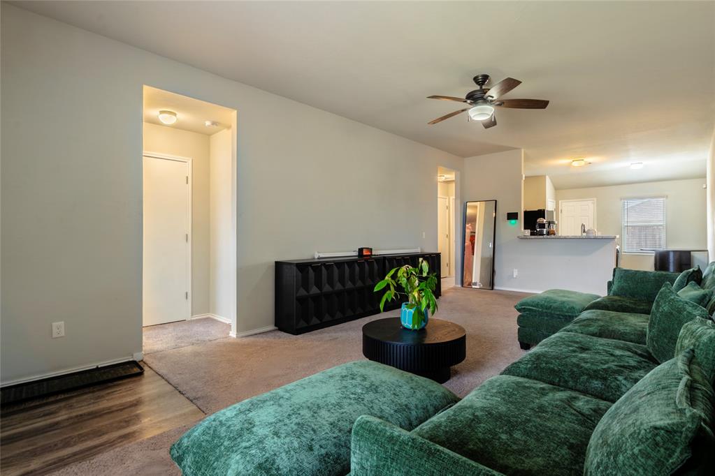 7709 Percheron Road Property Photo 5