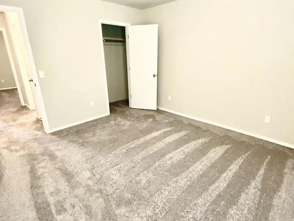 7709 Percheron Road Property Photo 8