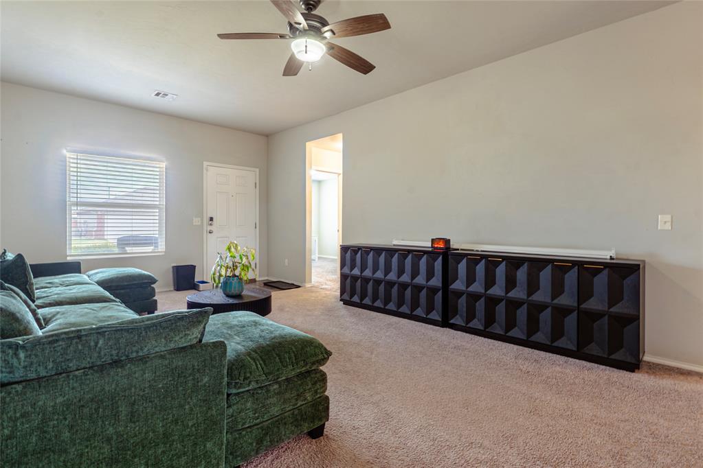 7709 Percheron Road Property Photo 8
