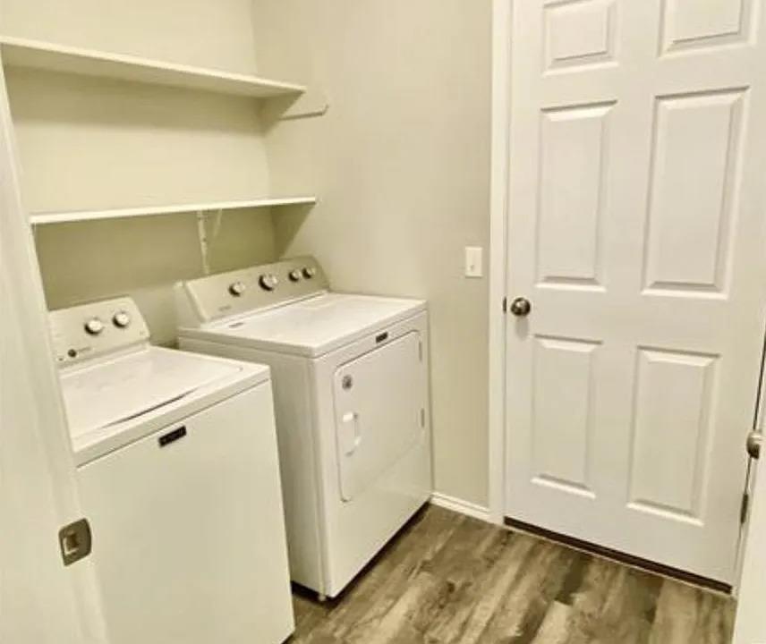7709 Percheron Road Property Photo 9
