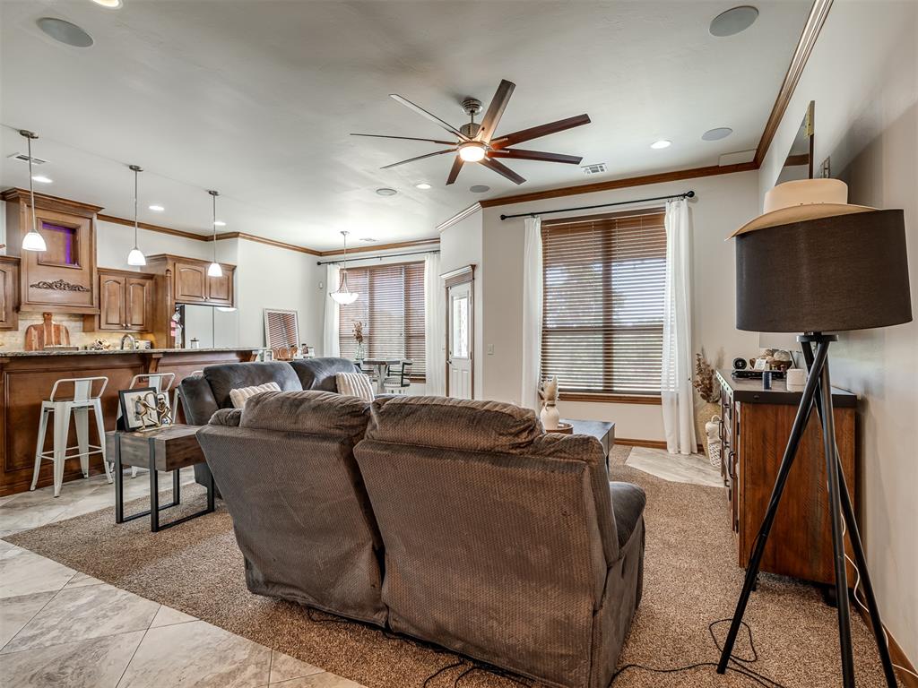 329678 E 1000 Road Property Photo 5