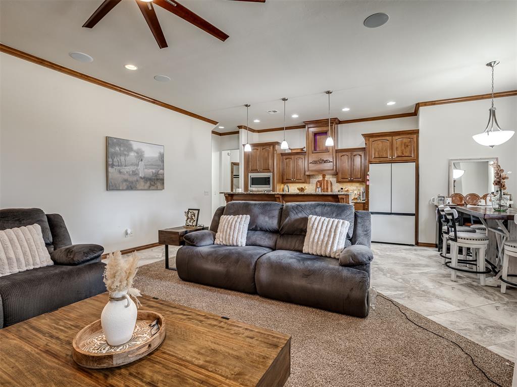 329678 E 1000 Road Property Photo 10
