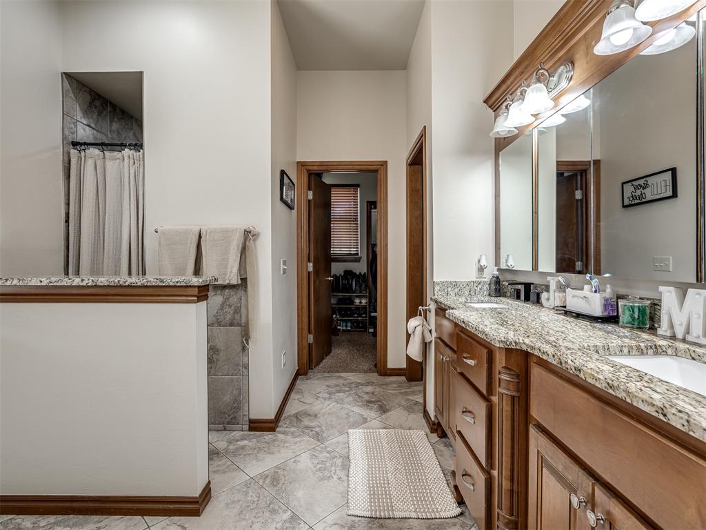 329678 E 1000 Road Property Photo 26