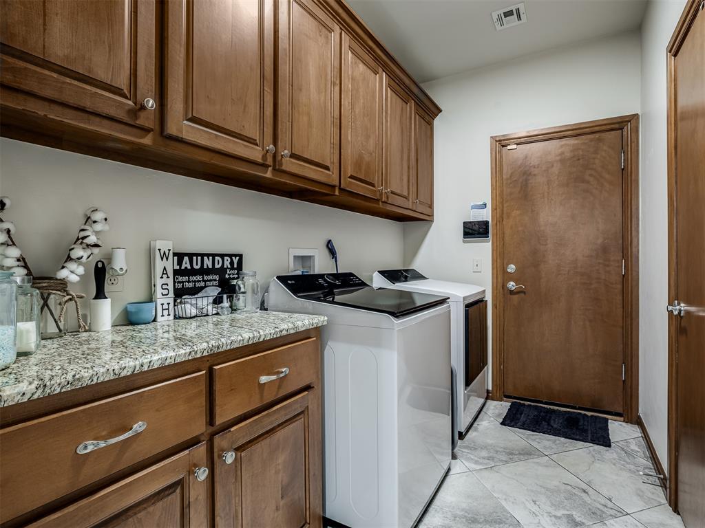 329678 E 1000 Road Property Photo 38