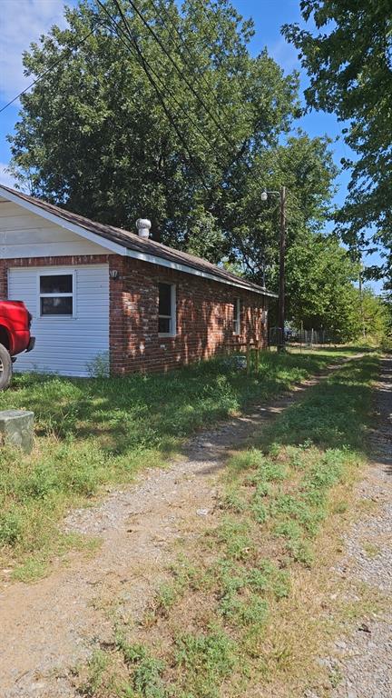 821 W Moses Street Property Photo 46