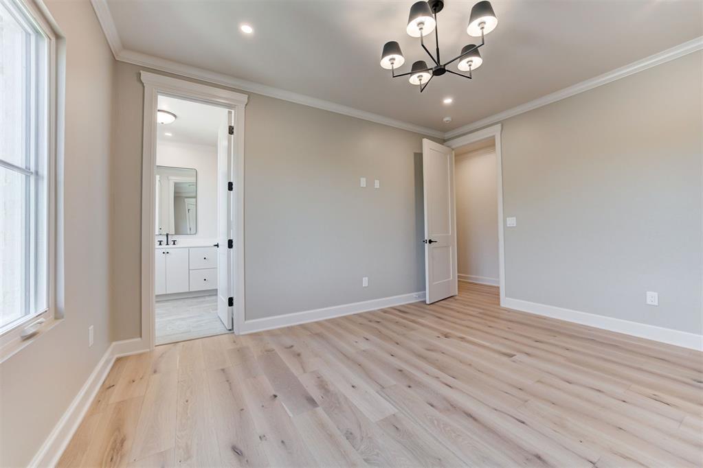 2811 Guilford Lane Property Photo 35