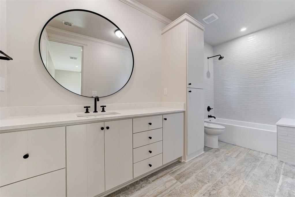 2811 Guilford Lane Property Photo 41