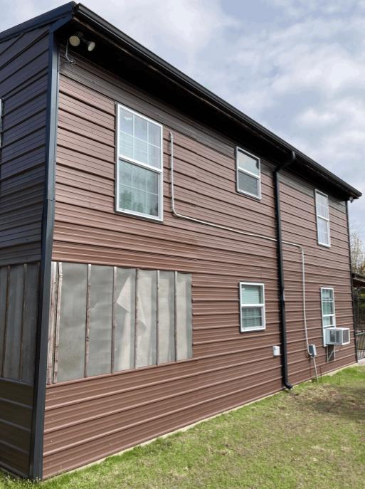 434351 E 1760 Road Property Photo 4