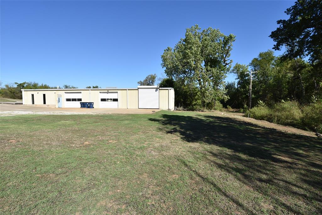610 N Main Street Property Photo 20