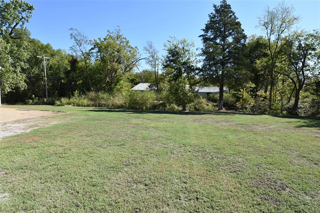 610 N Main Street Property Photo 25