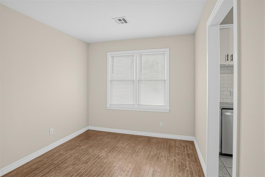 2549 Nw 36th Street Property Photo 6