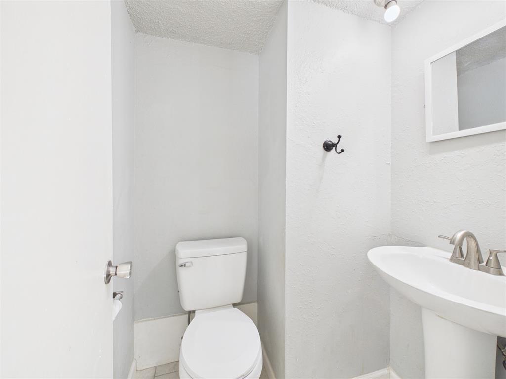 401 Se 12th Avenue 208 Property Photo 4