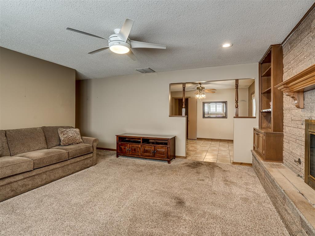8708 S Charlotte Drive Property Photo 15