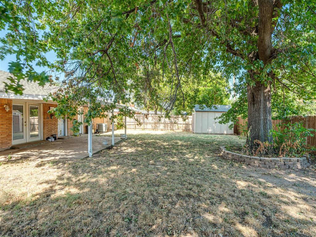 8708 S Charlotte Drive Property Photo 32