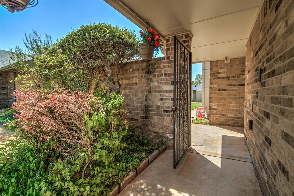 528 Nw 142nd Street Property Photo 4