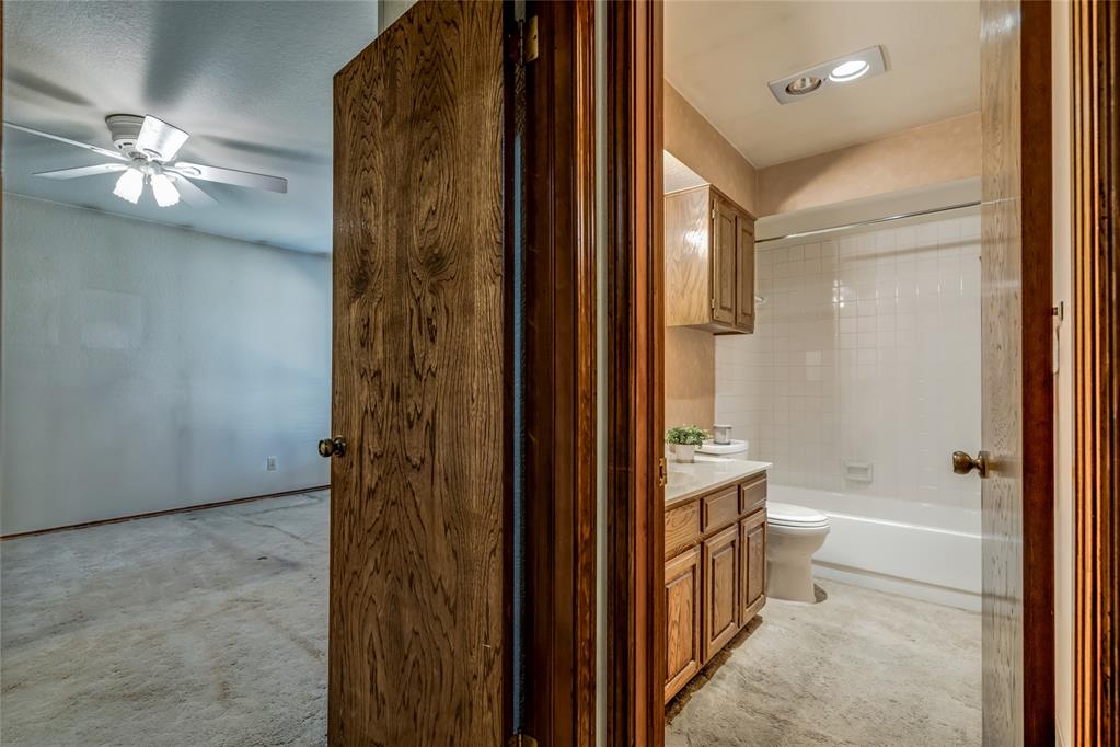 528 Nw 142nd Street Property Photo 17