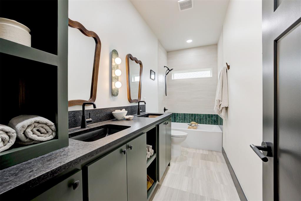 2114 N Fonshill Avenue Property Photo 35