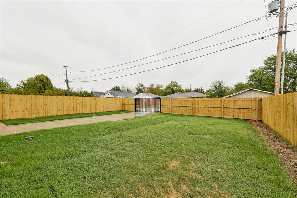 2114 N Fonshill Avenue Property Photo 42