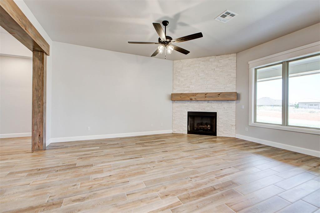 2312 Lions Pride Way Property Photo 6