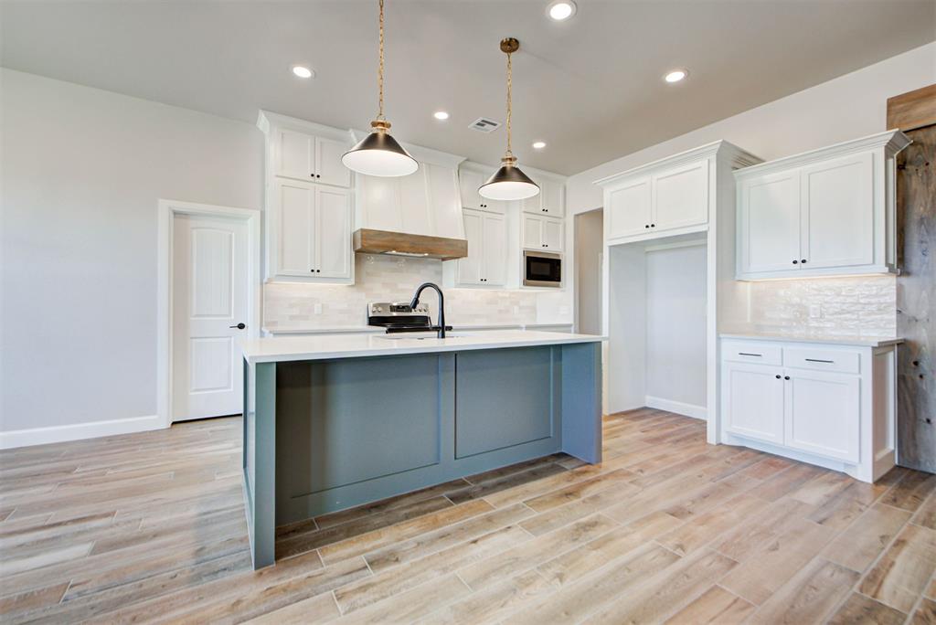 2312 Lions Pride Way Property Photo 13