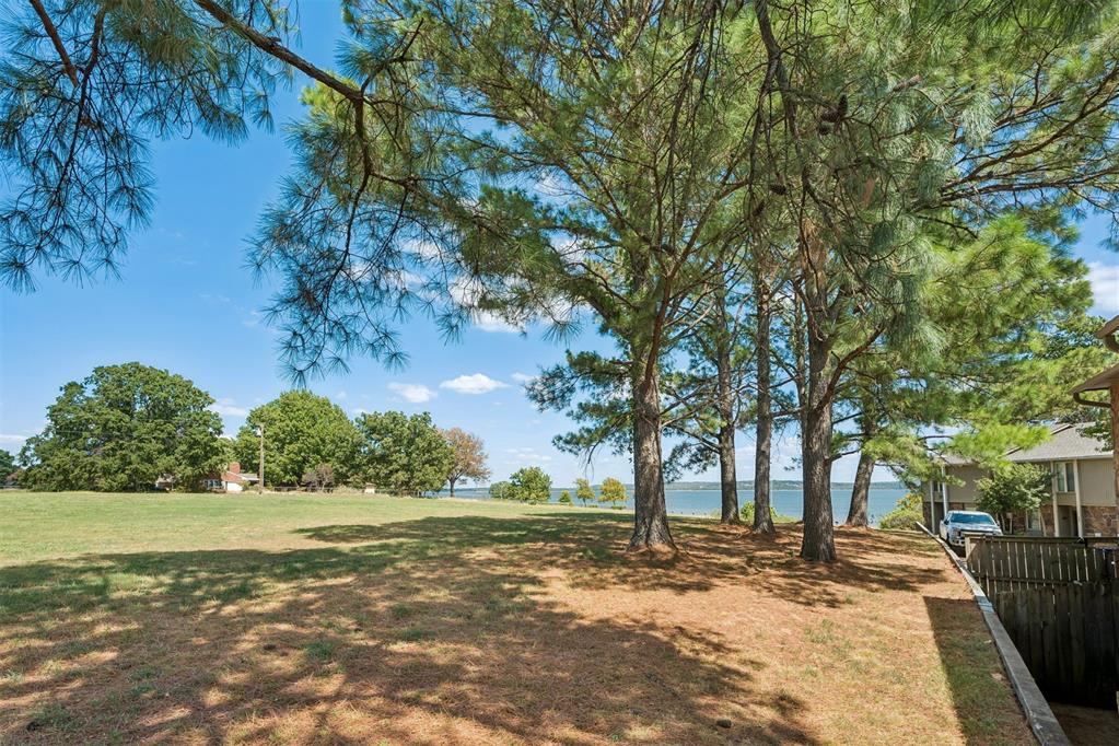 7010 Lakeshore Drive Property Photo 18